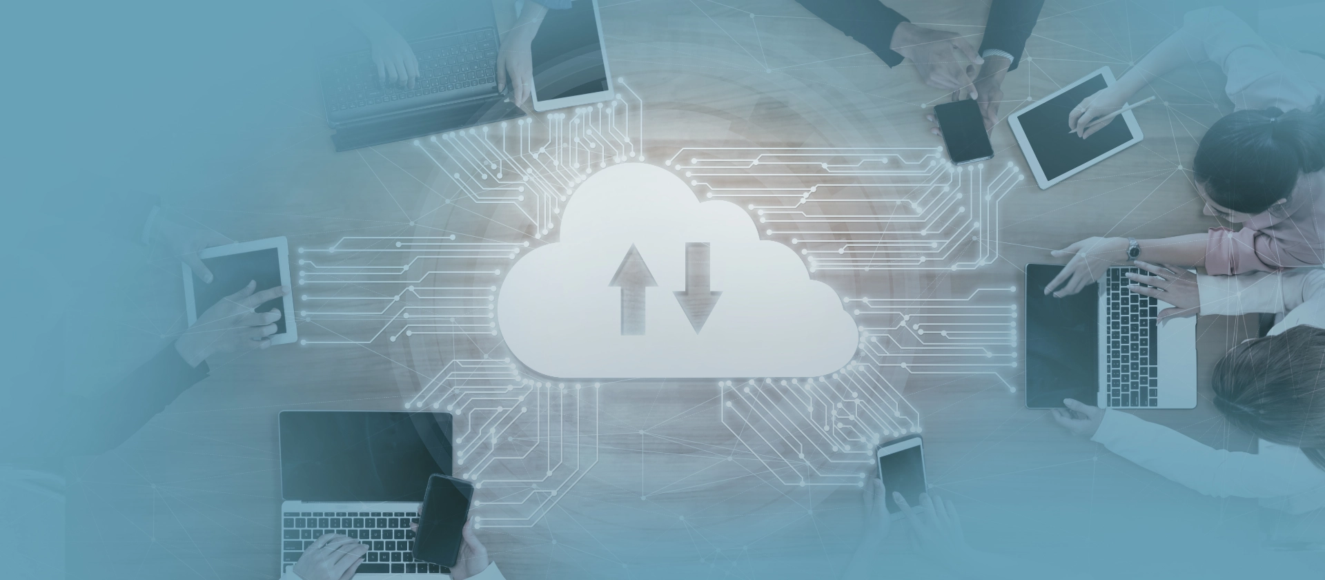 Artikel: Erfolgreiche Cloud Transformation # blau