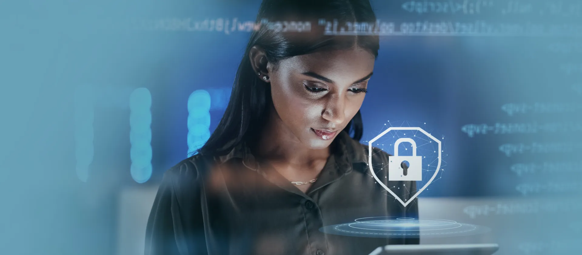 Cybersecurity Frau Tablet # blau